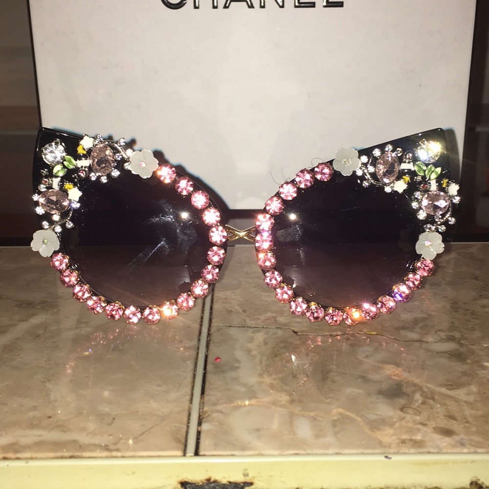 Dope bling bling sunglasses💕